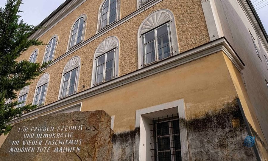 Hitler'in doğduğu şehirde sansasyonel keşif: kemik toplu mezarları ortaya çıkardı