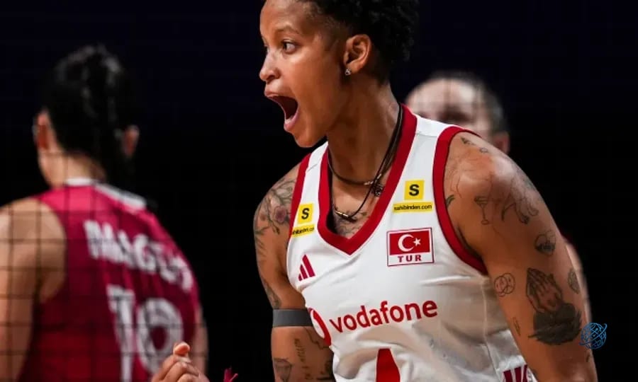 Çin'de unutulmaz dönüş: Filenin Sultanları yarı finalde!