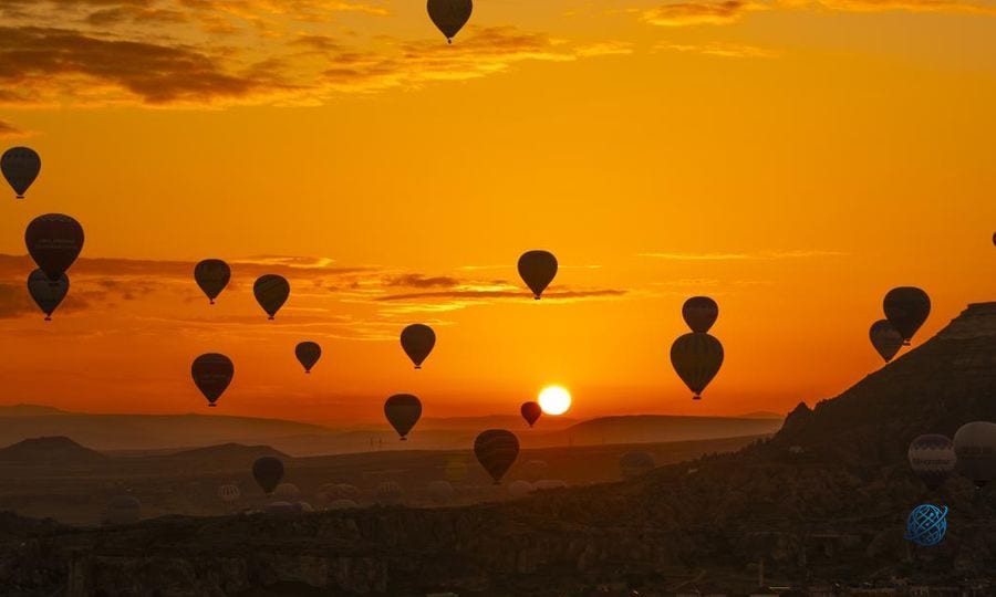 Kapadokya'da 6 ayda 250 bini aşkın turist balon turuna katıldı