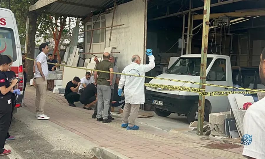 Düşen mermerin altında kaldı: 2 çocuk annesi feci şekilde can verdi!