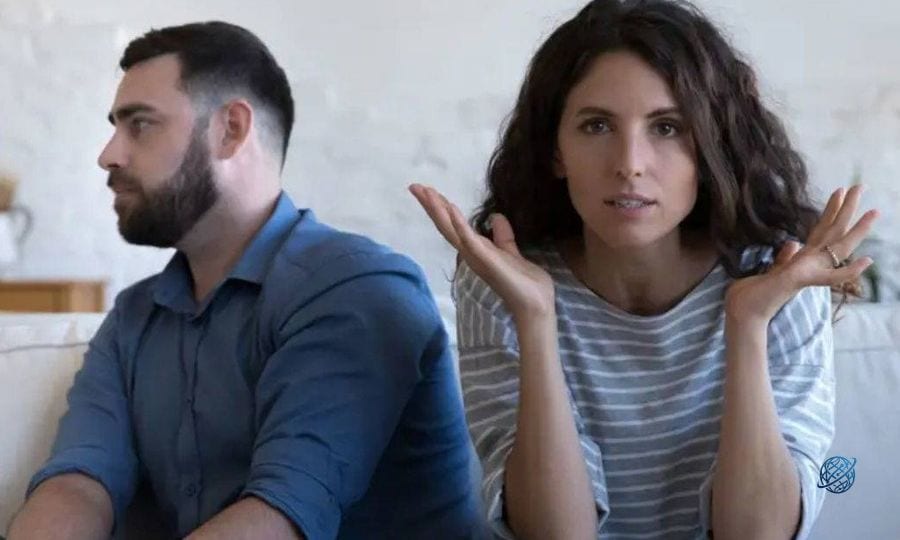 Bir mesajı bile saatlerce düşünüyor: İlişkilerde kendi kendine kuruntu yapan 5 burç...