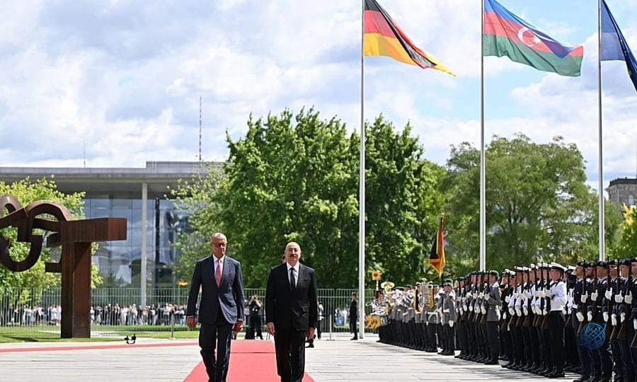 Aliyev Berlin'e gitti: Almanya ile enerji ve ticaret bağları güçlendirildi