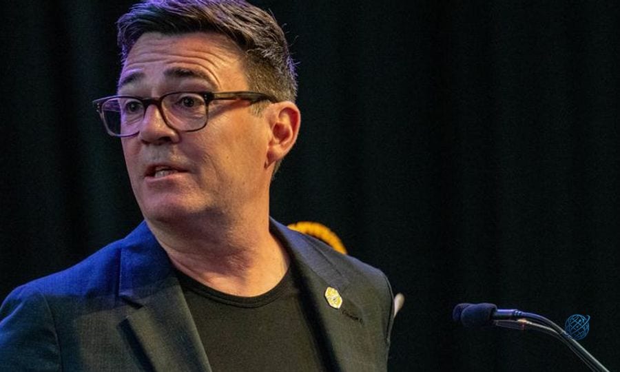 İngiltere'nin yeni başbakanı Andy Burnham kimdir?