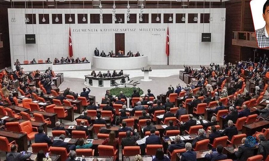 AKP ülkede yaşam süresinin uzamasını da kendi politikalarına bağlarken, muhalefetten nükleerde ‘peşkeş’, en düşük aylıkta ‘3. il’ eleştirileri geldi