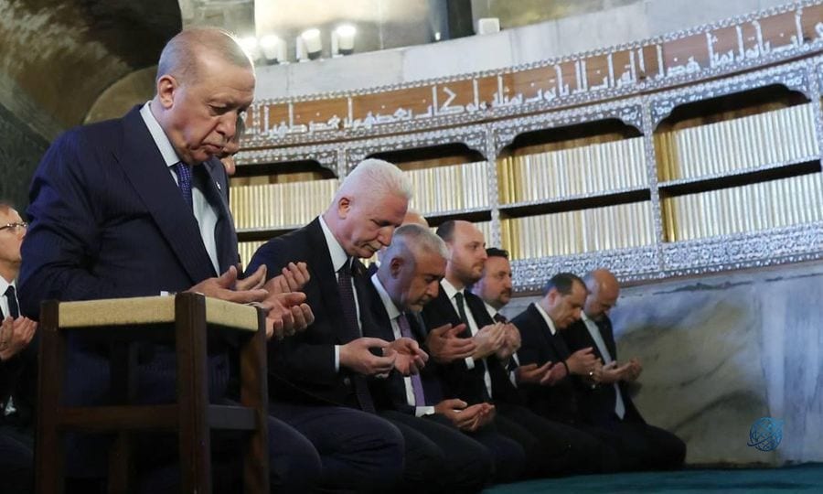 Cumhurbaşkanı Erdoğan: Ayasofyanın dirilişi mübarek olsun