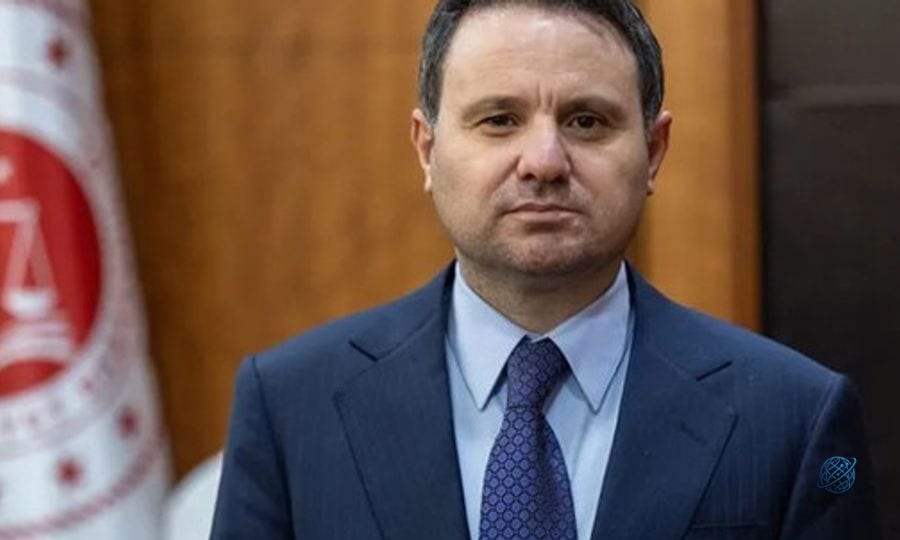 Aralarında kamu görevlilerinin de bulunduğu 50 şüpheliye yönelik operasyon başlatıldı