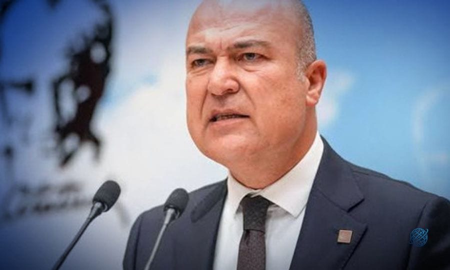 CHP İzmir Milletvekili Murat Bakan istifa ettiğini duyurdu