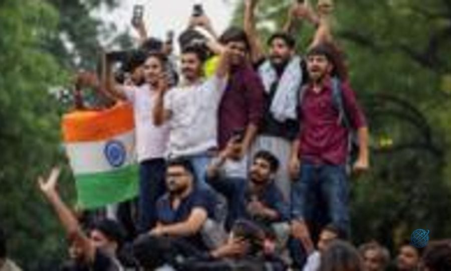 India's 'cockroach' protest called off after education minister quits