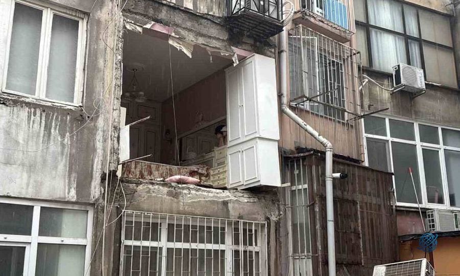 Nişantaşı’nda binanın duvarı çöktü: Mahalleli deprem oldu zannetti
