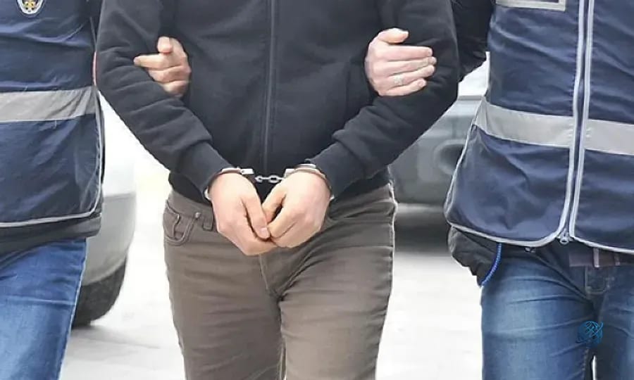 Isparta'da uyuşturucu suçundan aranan iki firari hükümlü yakalandı