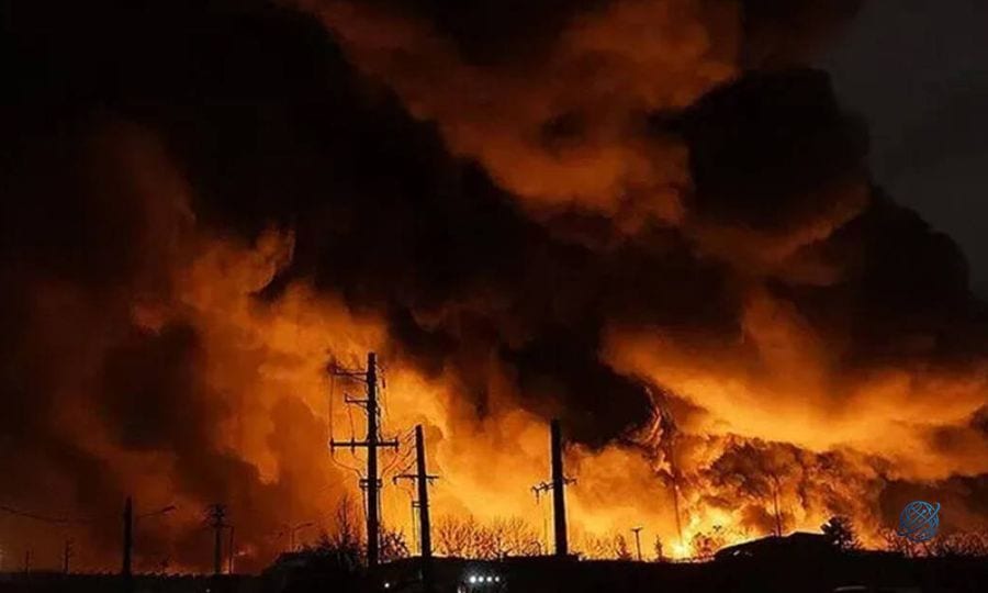ABD yeni saldırı dalgası başlattı: İran'da patlama sesleri