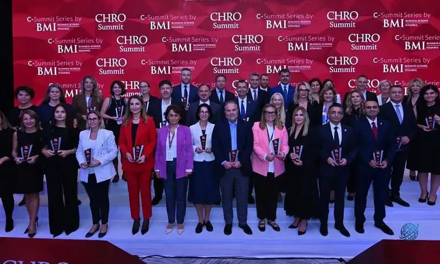 İnsan Kaynaklarından CEO'luğa Uzanan Yol: Yeni Nesil Liderlerin Ortak Özelliği