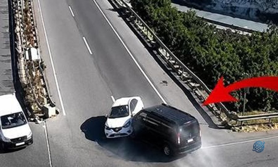Şanlıurfa'da 3 kişinin hayatını kaybettiği feci kazanın görüntüleri ortaya çıktı! Saniye saniye kamerada