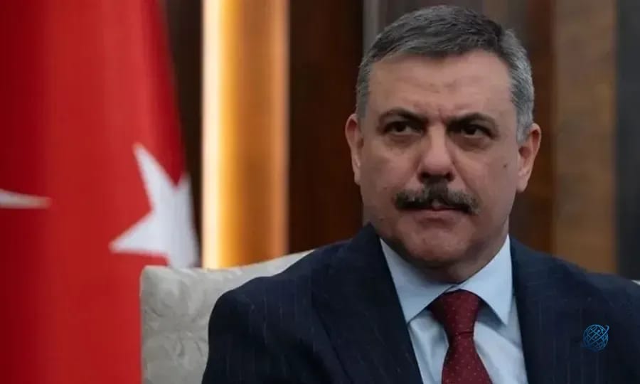 Bakan Çiftçi’den yaz okulu öğrencilerinin çağrısına dondurma sürprizi!