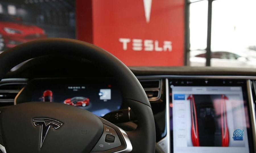 Google ve Tesla hisseleri yapay zeka harcamalarının piyasaları sarsmasıyla geriledi