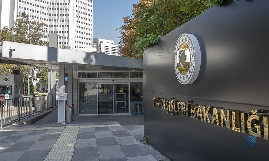 Dışişleri Bakanlığı: Montrö Boğazlar Sözleşmesi'ni 90 yıldır titizlikle uyguluyoruz