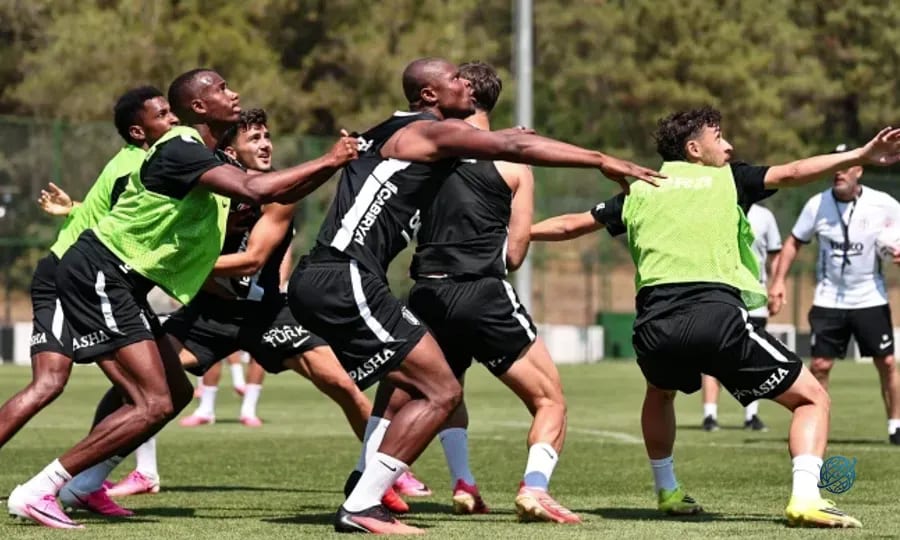 Beşiktaş duran top çalıştı