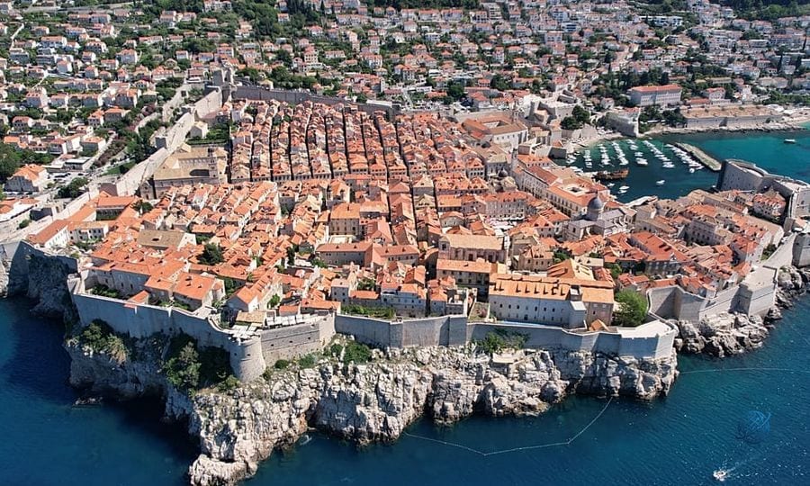 ‘Respect the City’ ile Dubrovnik aşırı turizmi cazibesini bozmadan yönetti