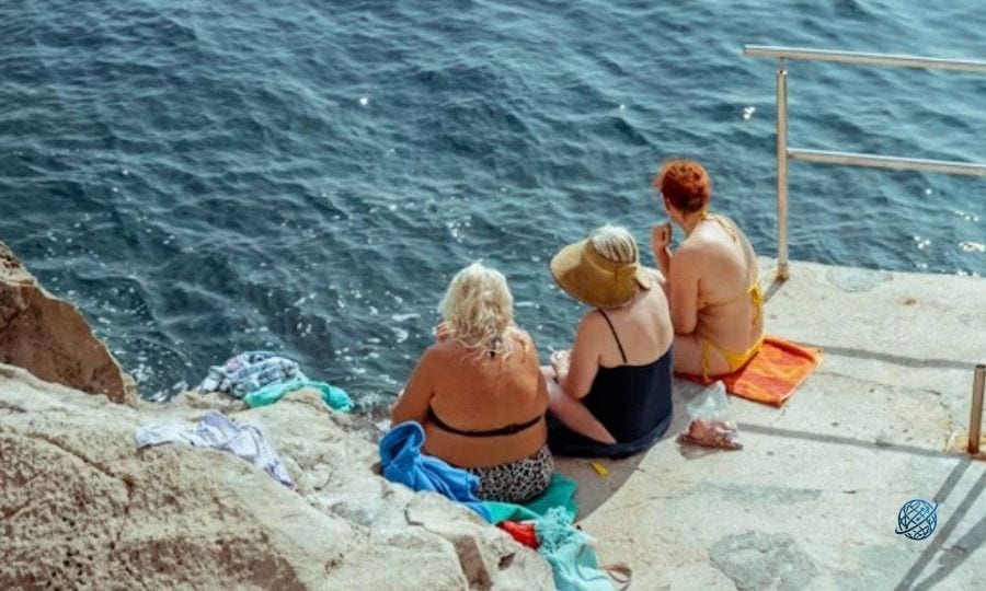 Suda vakit geçirmek ileri yaştaki kadınların fiziksel ve ruhsal sağlığını destekliyor