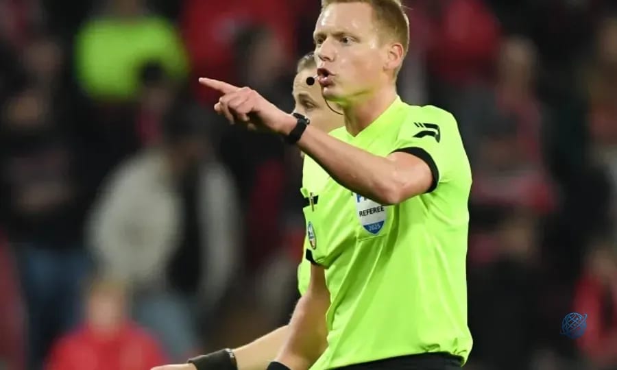 Fenerbahçe'nin kritik Polonya deplasmanına sürpriz hakem! UEFA kararını verdi