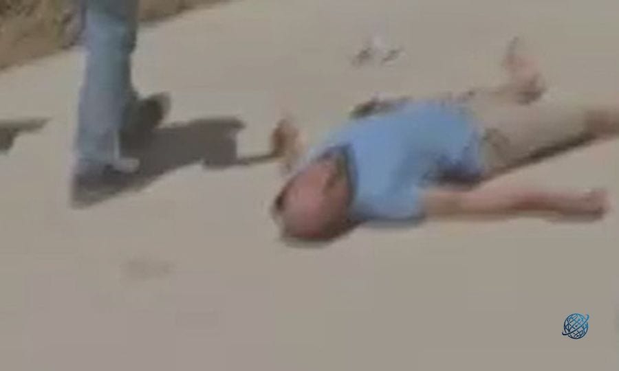 Cam temizliği yaparken dengesini kaybetti: Aksaray'da beton zemine düşen adam ağır yaralandı