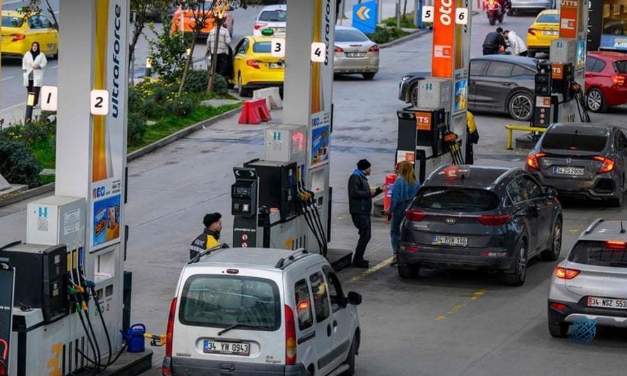 Motorin 74 TL'yi aştı: Savaş ve arz krizi pompaya yansıyor