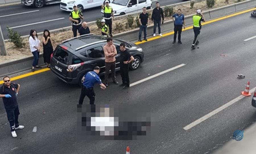 İki araca çarpan motosikletin sürücüsü uzman çavuş öldü